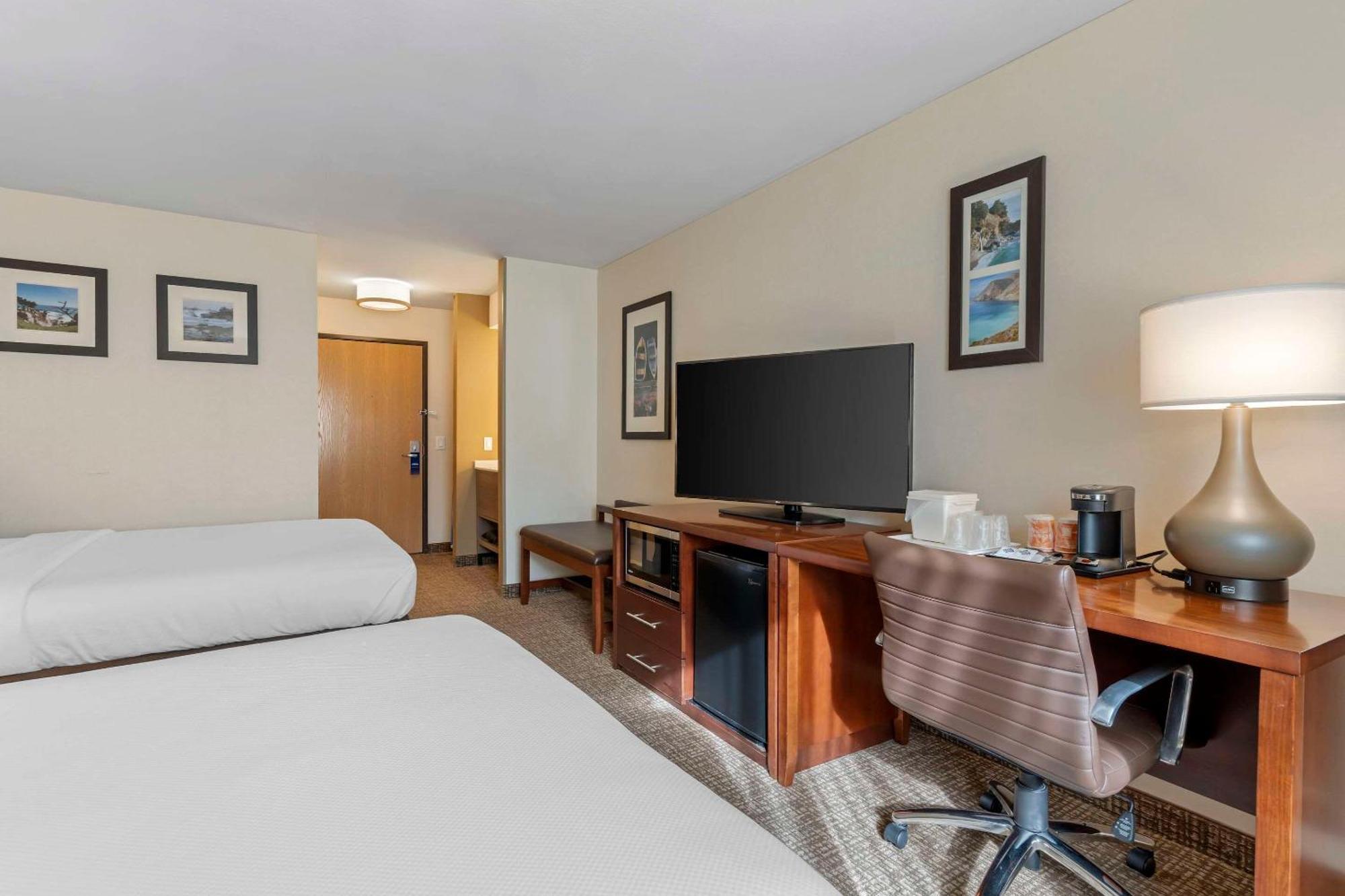 Comfort Inn Marina On The Monterey Bay Buitenkant foto